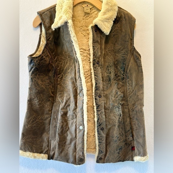 Woolrich Women's Saddle Brown Faux Leather Fur Vest Large - Picture 2 of 5